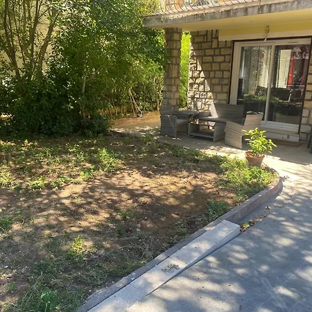 Rez De Grand T2 Proche Marvivo-sablettes Hébergement de vacances La Seyne-sur-Mer